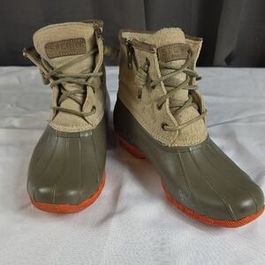 Sperry Women's Green/Orange Rain/Snow Boots Waterproof Design Sz 7.5 *READ* FLAW